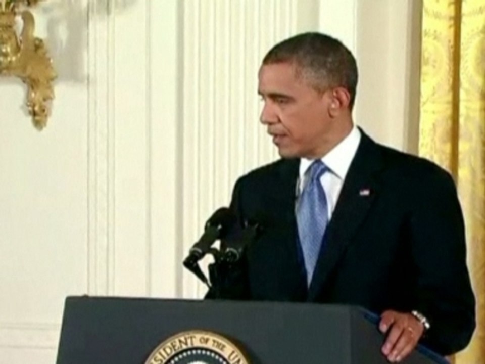 Obama: "No evidence" of classified breach in Petraeus case