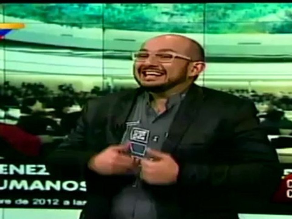 (Vídeo) Cayendo y Corriendo del Día Lunes 12 de noviembre, 2012 (2/3)