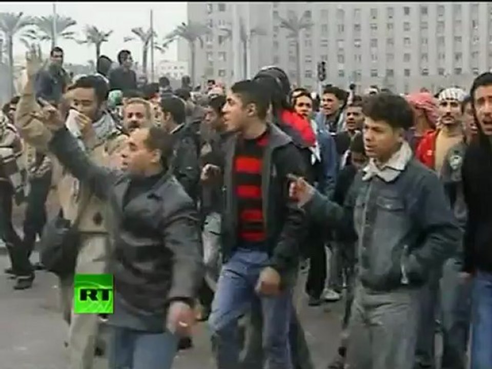 Video of Egypt crisis as fierce riots rage in Cairo, Alexandria