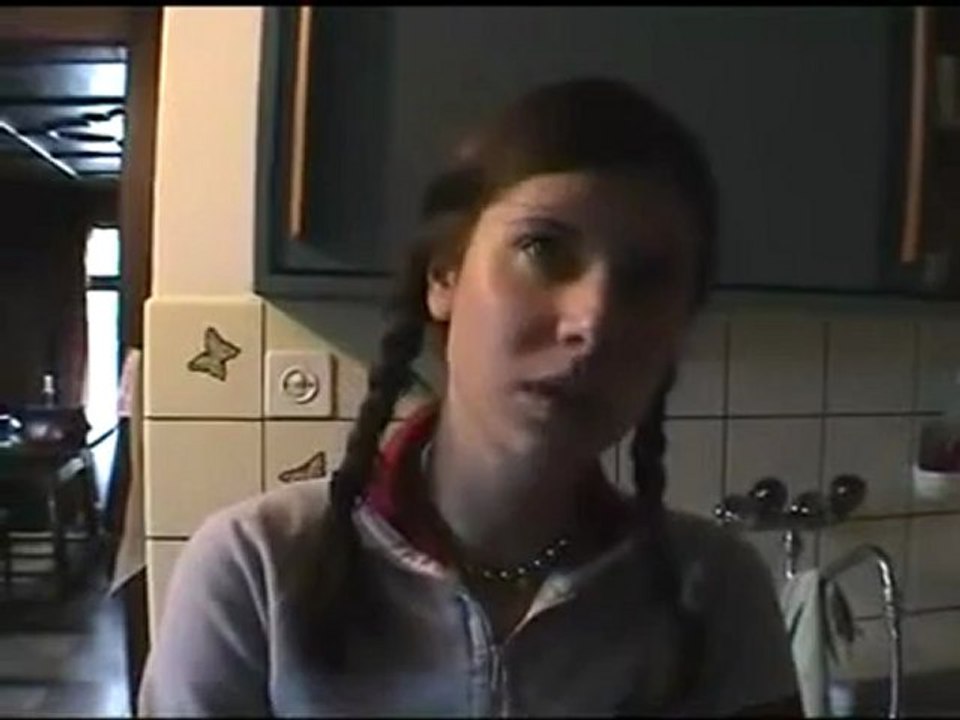 Spukhaus von Stans ou Le poltergeist de joller Filmé  Le Blog De L'Etrange Partie 2