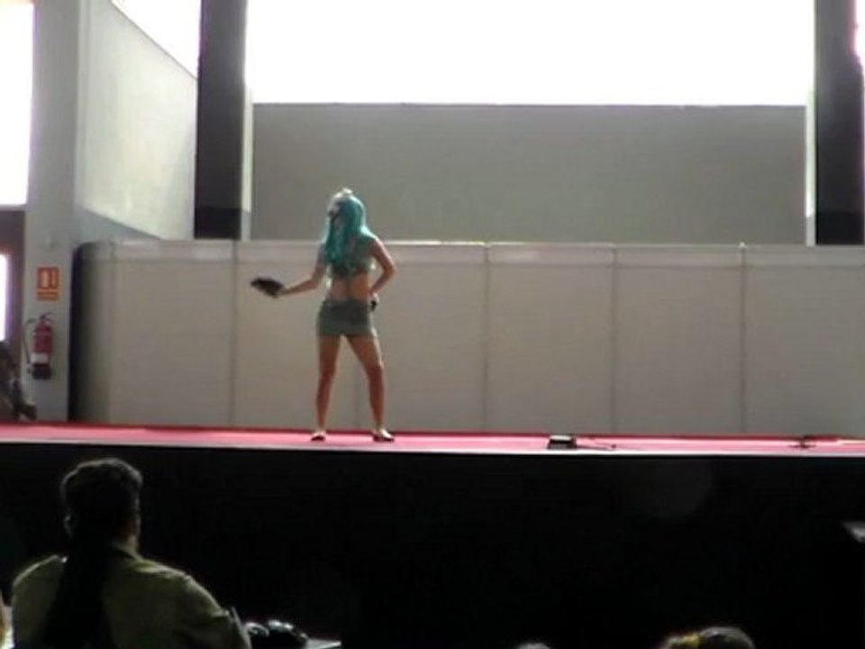 III FEstival del Manga de Las Palmas.Concurso de Cosplay individual 3 y cosplay de Nell (Bleach)