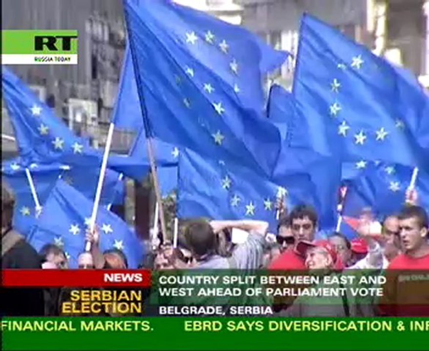 Serbs torn between Russia & EU