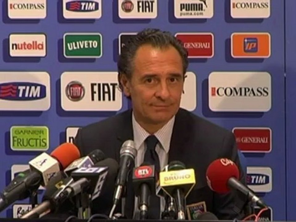 Amical - Prandelli retire du positif