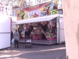Les manèges ont pris place à Carcassonne pour quinze jours de Foire.