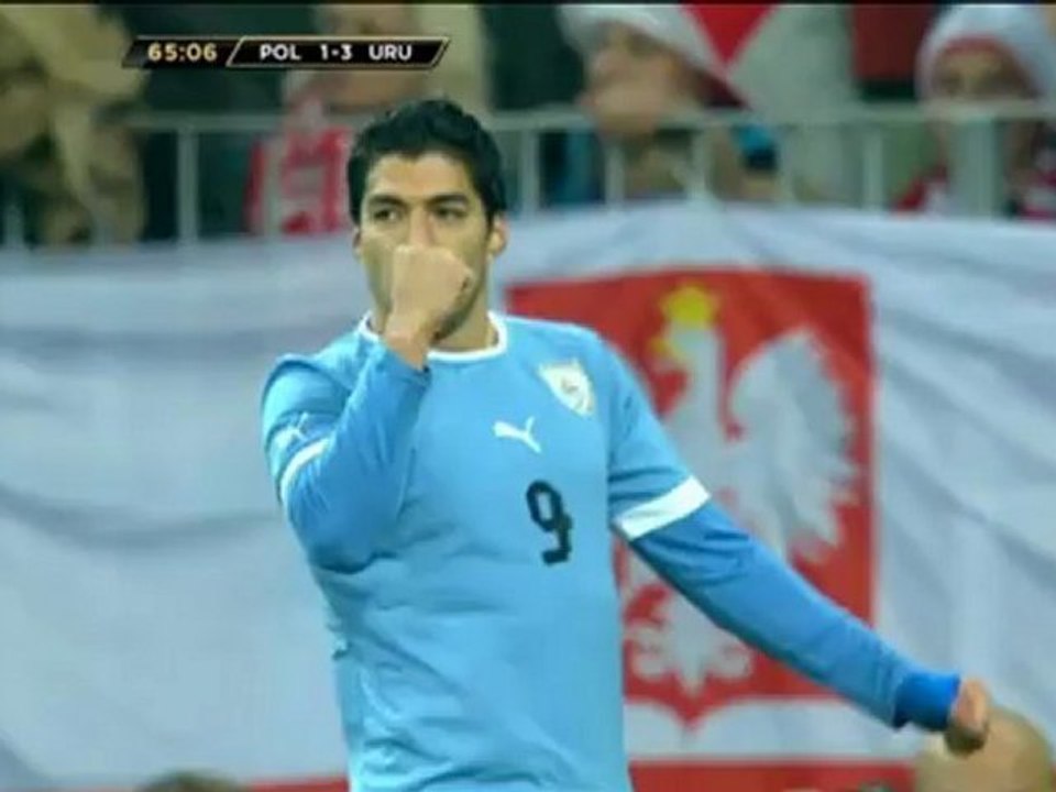 Rodgers niega que Suárez vaya a dejar el Liverpool