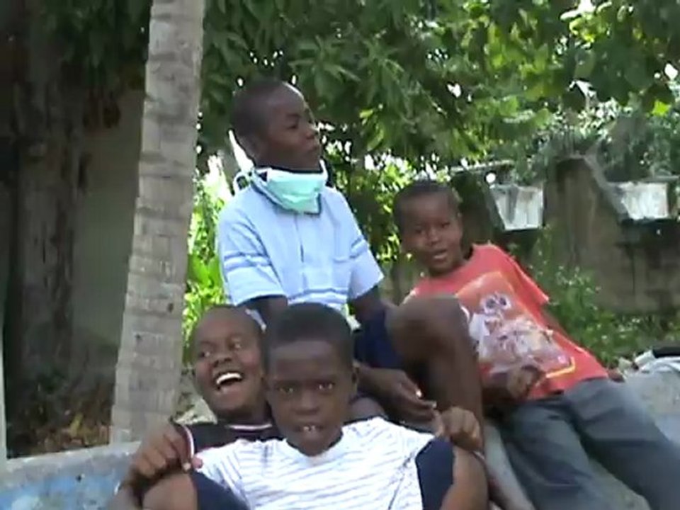 Ramassage des ordures (épisode 1) - Tèt Ansanm - Gressier - Haïti