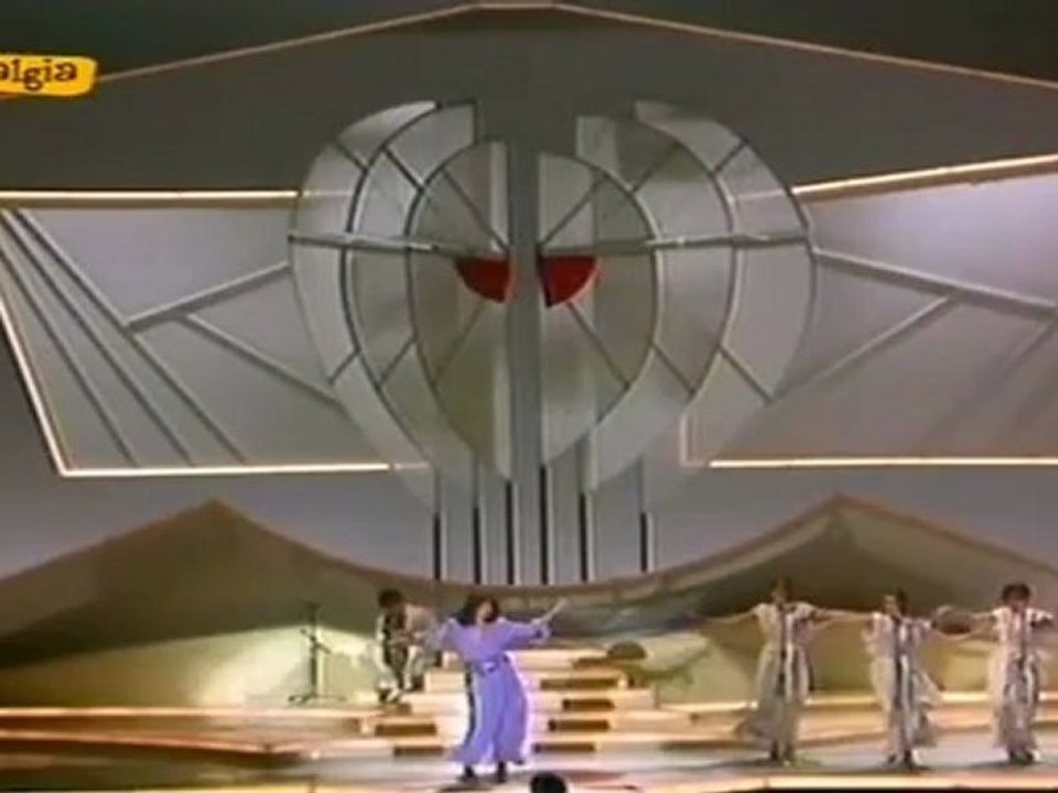 Ajda Pekkan - Petrol 1980