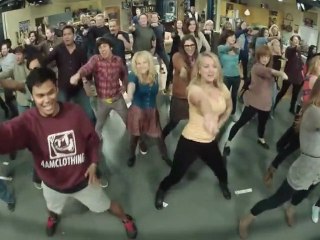 The Big Bang Theory "Call Me Maybe" Flash Mob