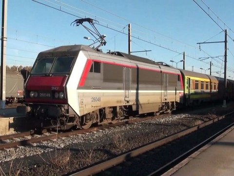 Corails intercites en gare de Narbonne