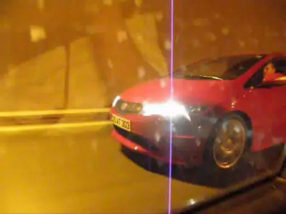 FN2 Type R vs Saxo VTS video 2