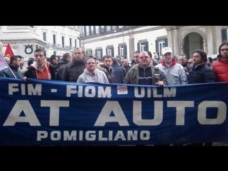 Pomigliano (NA) - Fiat - Corteo con lavoratori, studenti e disoccupati (14.11.12)
