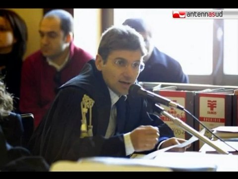14.11.12 TG Il giudice amico della sorella di Vendola . Veleni in Procura.