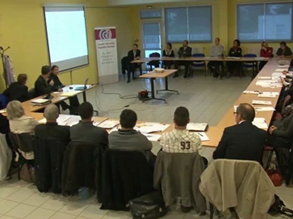 Rencontres Ambition Commerce : la CCI Nantes St-Nazaire, les élus et les commerçants imaginent le commerce de demain.