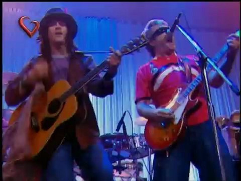 El Refugio - Capitulo 92, Rolabogan y Los Pericos