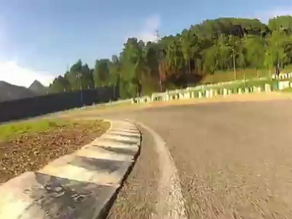 JULIEN CHASTANET KARTING