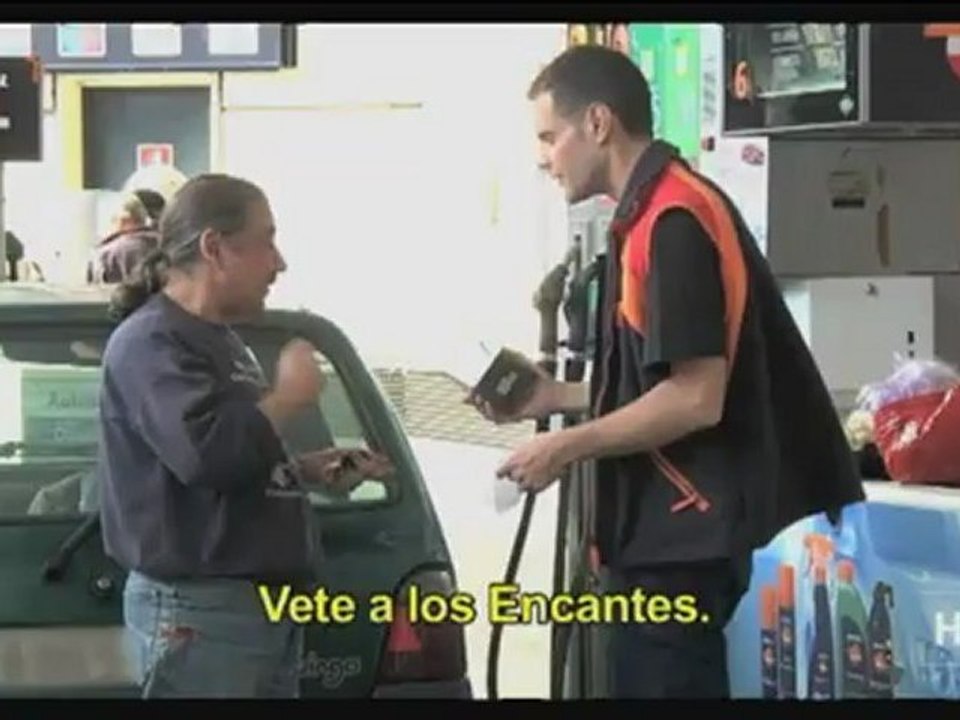 TV3 - APM? - L'Homo APM a la gasolinera