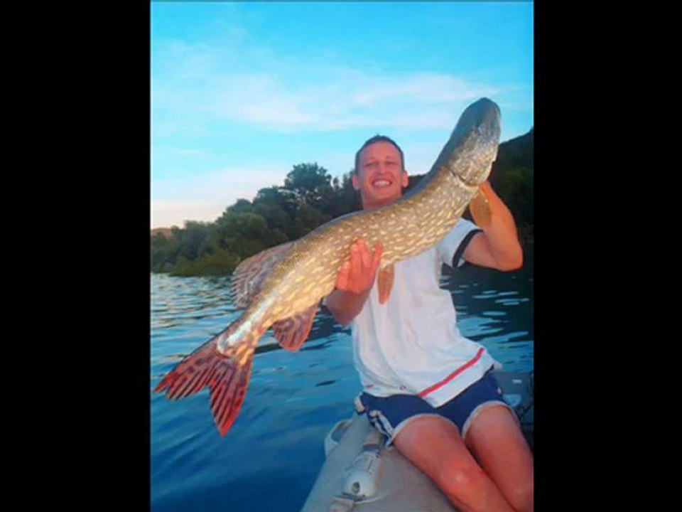 Peche aux brochets au lac de ste Croix