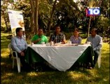 Foro Desafíos y Oportunidades del cacao en Honduras. Programa AGROCAMPO, Canal 10, jueves 15 de noviembre del 2012.