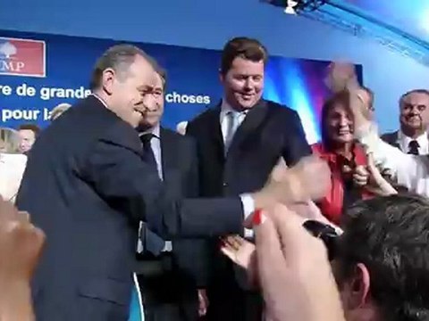 Meeting JFC du Carrousel du Louvre - message de Jean François Copé aux jeunes du 92