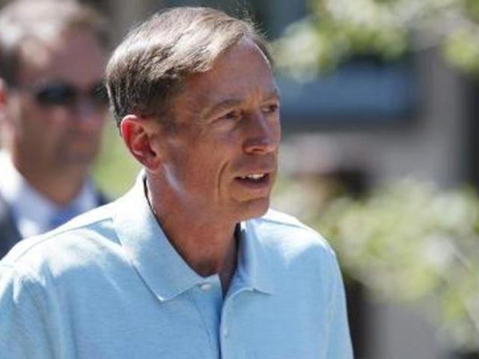 Petraeus testifies in Benghazi attack inquiry