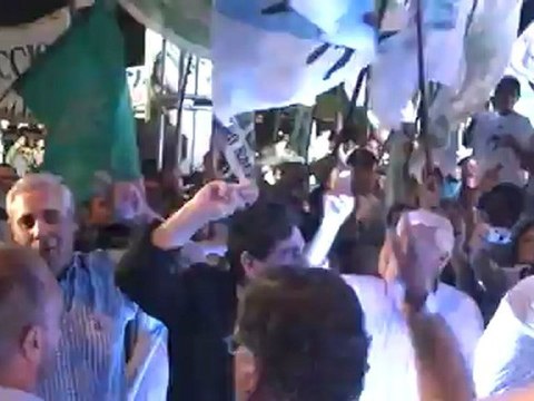 Descubrimiento del busto de Nestor Kirchner