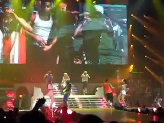 Jennifer Lopez -medley ( I'm Real ,All I Have ,Ain't It Funny )