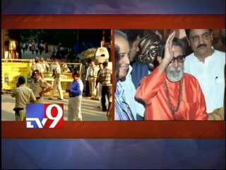 Bal Thackeray's death has left a void in politics - Advani