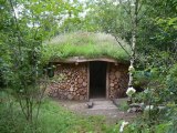 Building A Roundhouse With Woodhenge And Cobwood