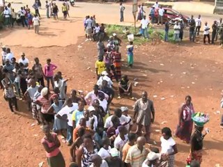 Serra Leoa escolhe novo presidente