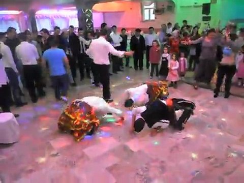 Seyit & Ayşegül 'ün düğünü kemaneci kemal ve ekibiyle (3)