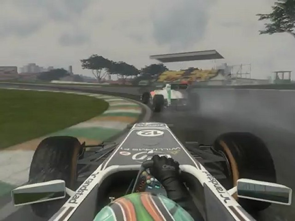 F1 2011 - GP du Brésil - Dépassement osé sur retardataires '3)