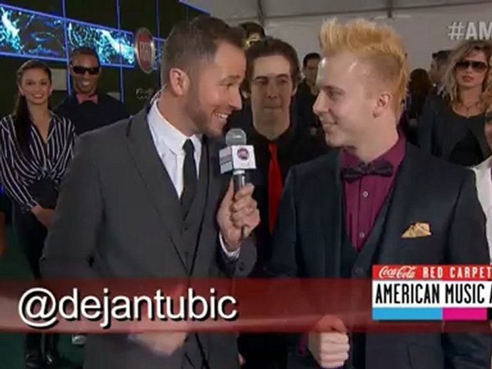 Dejan Red Carpet Interview (Part 01) - AMA 2012