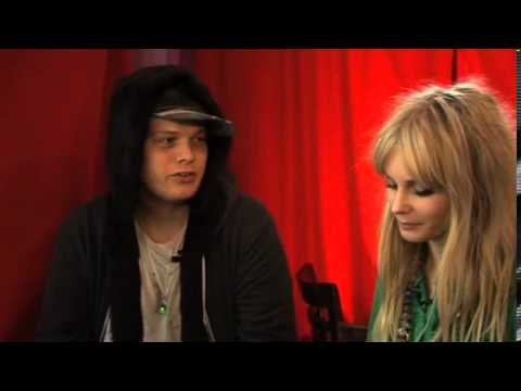 'Singer The Asteroids Galaxy Tour sounds like Jagger and Dylan'