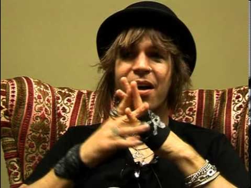 The Dandy Warhols 2008 interview - Peter Holmstrom (part 5)