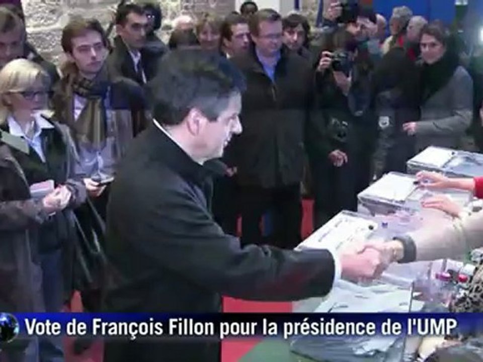 UMP: Fillon déplore le manque de "fluidité" de l'organisation du scrutin