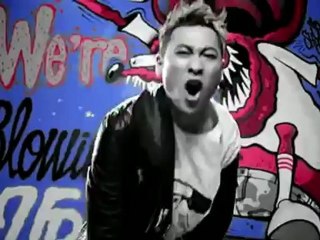 EPIK HIGH - UP (ft. Bom of 2NE1) M_V_(360p)