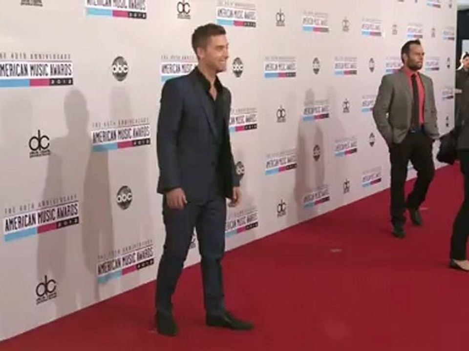 Lance Bass Red Carpet Fashion - AMAs 2012