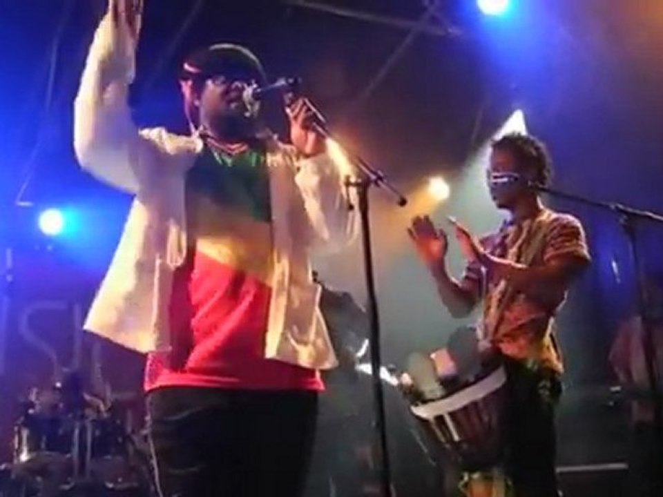 Beta Simon  & Jah-B-Jah - Cuita - Festival Music to Rock the nation -