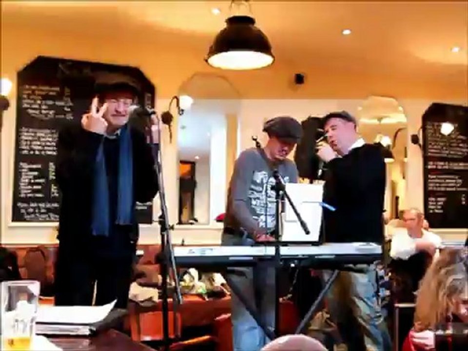 Pierre-Henri au Festitival 2012 - La Piscine Paris 18ème