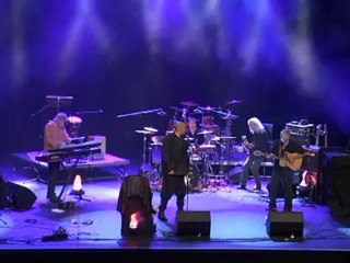 Aujourd'hui c'est la fête chez l'apprenti-sorcier - Les Cousins de Mandrin