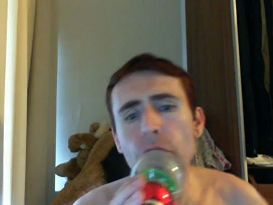 Wiwi égratigne "no more heroes" des Stranglers