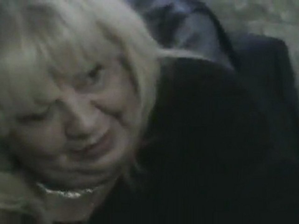 BURHAN YILDIRIM SEVGİLİ ÖĞRETMENİ GÜLAY BALKANLININ VE DİĞER TÜM ÖĞERTMENLERİN ÖĞRETMENLER GÜNÜNÜ KUTLUYOR....TABİ BİZDE KUTLUYORUZ SEVGİLİ GÜLAY HOCAMIN VE TÜM DEĞERLİ ÖĞRETMENLERİMİZİ....