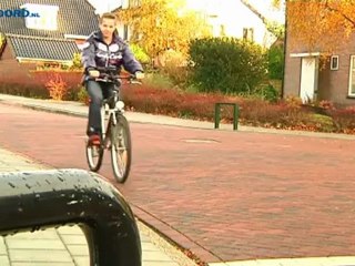 Winschoter leerlingen zetten fietsmob op de markt - RTV Noord