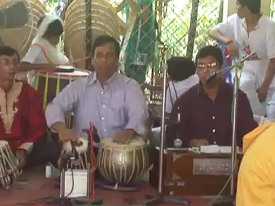 Nazrul Geeti- Mago Chinmoi Rup Dhore Ay- Manas kumar Das