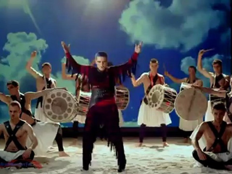 Aurela Gaqe - Boom Boom