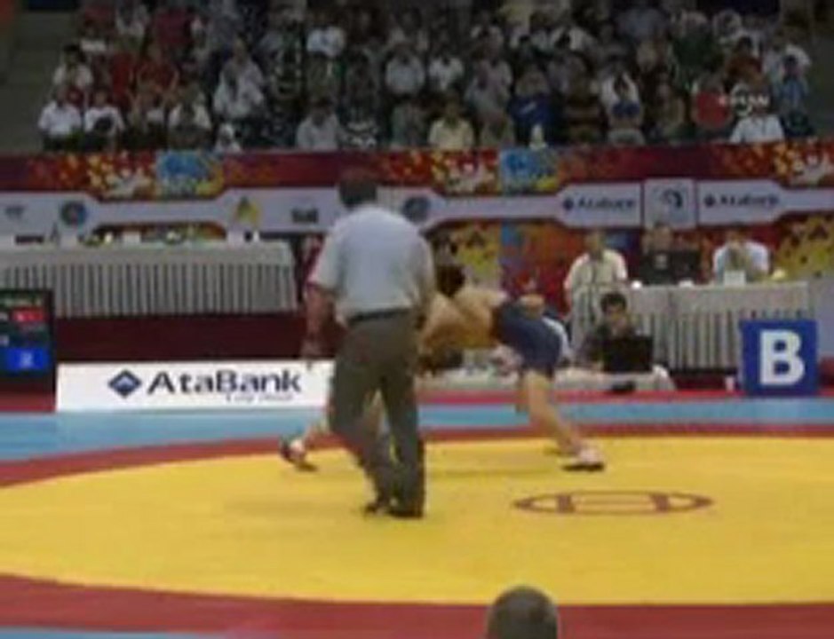 Türkiye, Yıldızlar Dünya Güreş Şampiyonası'na kötü başladı