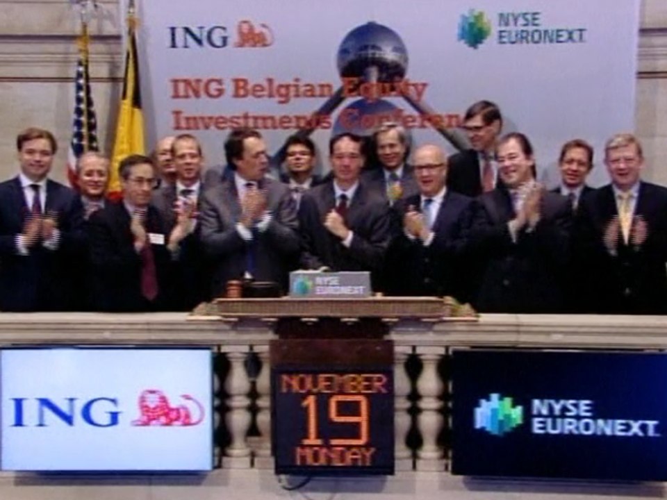 U.S. Stocks Rise on "Fiscal Cliff" Optimism