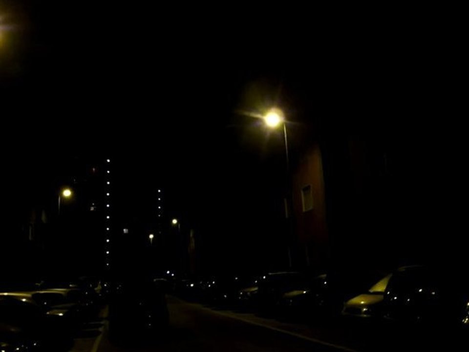 Videotest Fujifilm F550EXR (confronto di notte con Lumia 920, Xperia S, iPhone 4S)