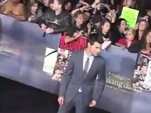 Twilight Crushes Box Office