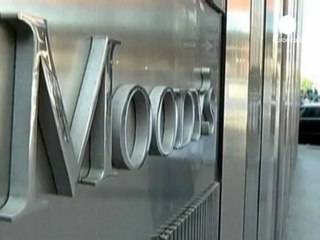 Moody's boccia Parigi: Francia perde 'tripla A'